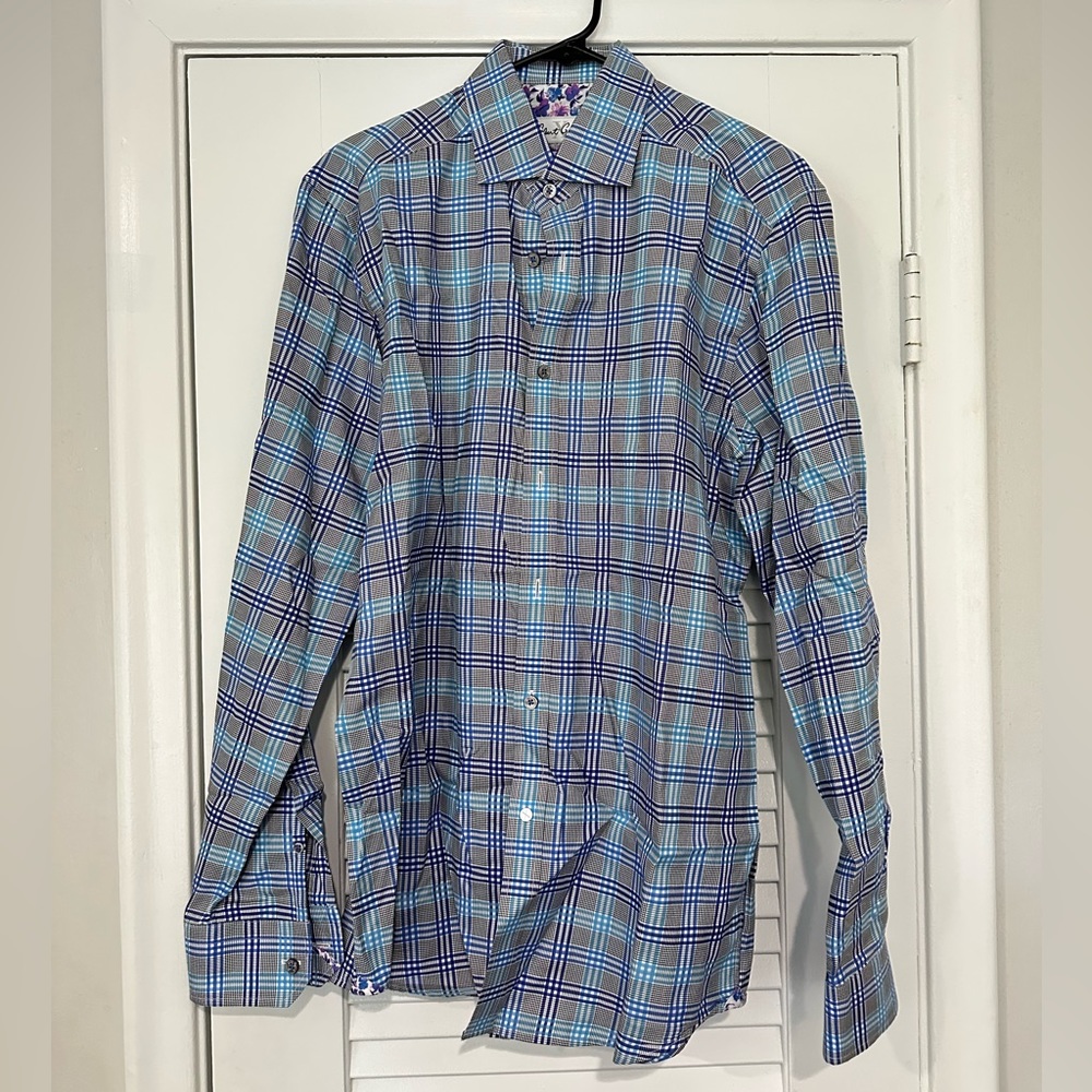 Robert Graham Men’s Tailored Fit button down size 39/15.5